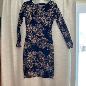 Women’s dress with open back